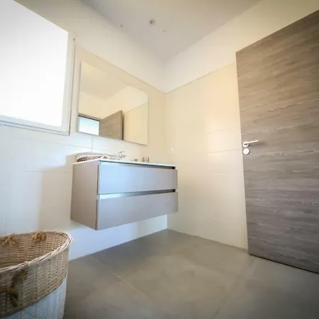 Sarl Valinco Locations 2 Appartamento